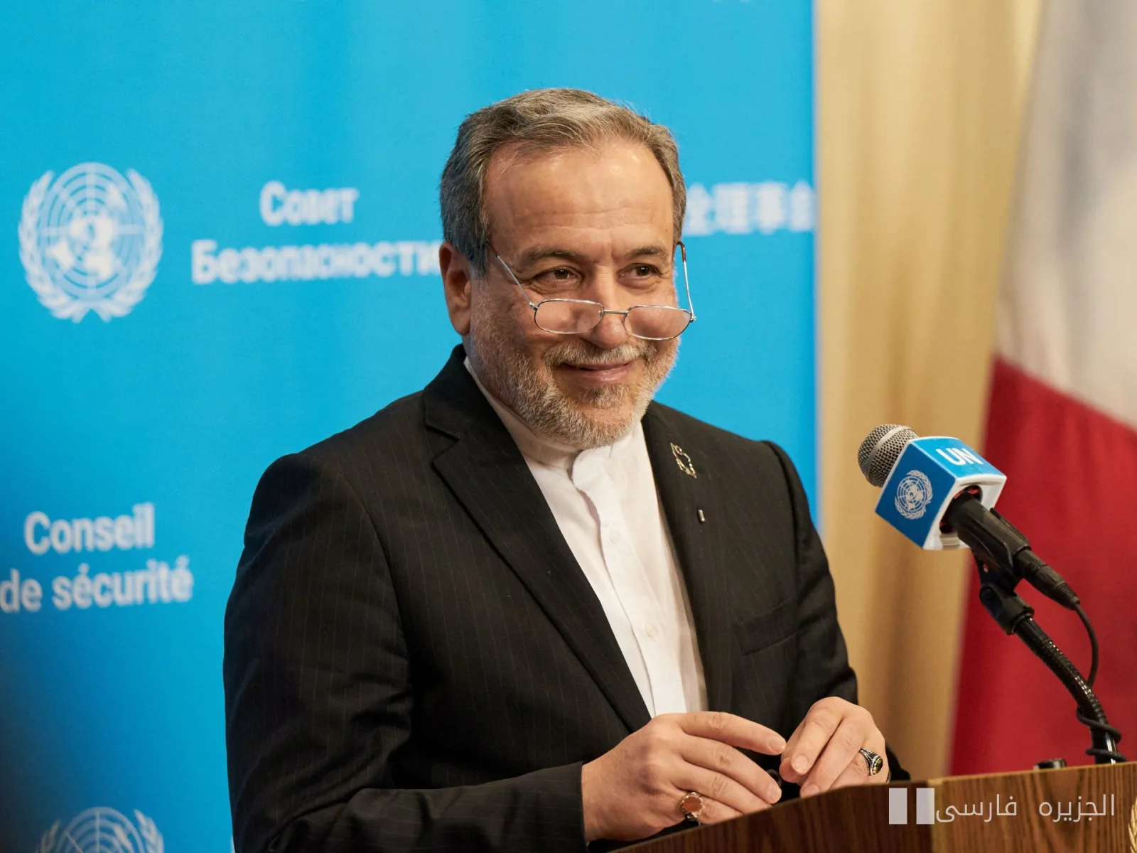 دیدار عباس عراقچی با واسطه‌های قطری در نیویورک برای بررسی بازگشایی تنگه هرمز