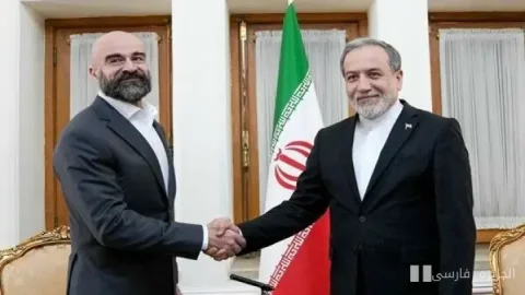 Treffen von Bafel Talabani, dem Präsidenten der Patriotischen Union Kurdistans im Irak, mit Seyed Abbas Araghchi