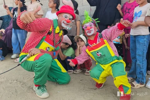 هرج و مرج شادی: مهرجوانان غزه به کودکان امید می‌دهند