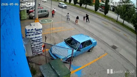 قهرمانی در خیابان: کارمند فروشگاهی جان کودکی را نجات داد