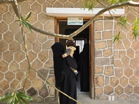 جنگ و بی‌توجهی: کودکان یمنی در آستانهٔ فاجعهٔ واکسیناسیون