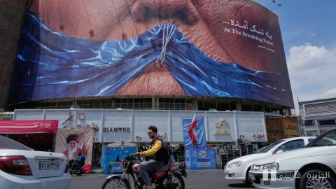 جنگ اقتصادی ترامپ علیه ایران: آیا تحریم‌ها تاثیرگذارتر از حملات هوایی خواهند بود؟