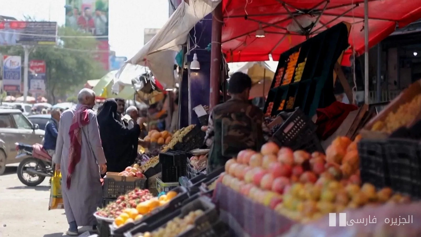 ساکنان تعز یمن نگران بحران غذایی و سوختی در میانه درگیری‌ها