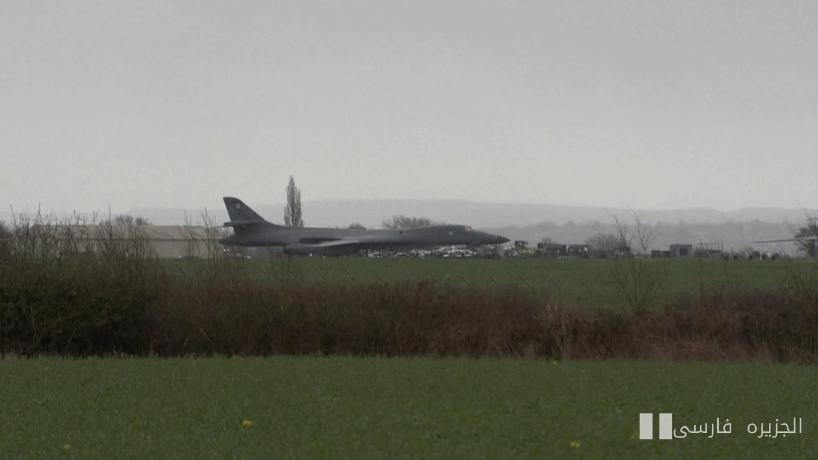 خروج ناگهانی بمب‌افکن‌های آمریکا از پایگاه RAF Fairford بریتانیا