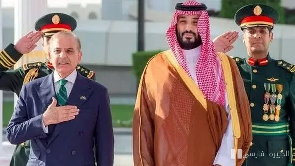 استقرار ۴۰ هزار نیروی پاکستانی در عربستان برای مقابله با حوثی‌ها